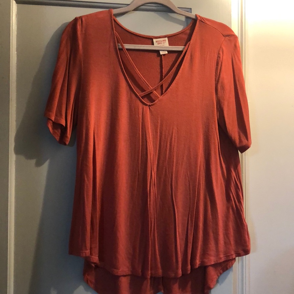 Short sleeve burnt orange T-shirt